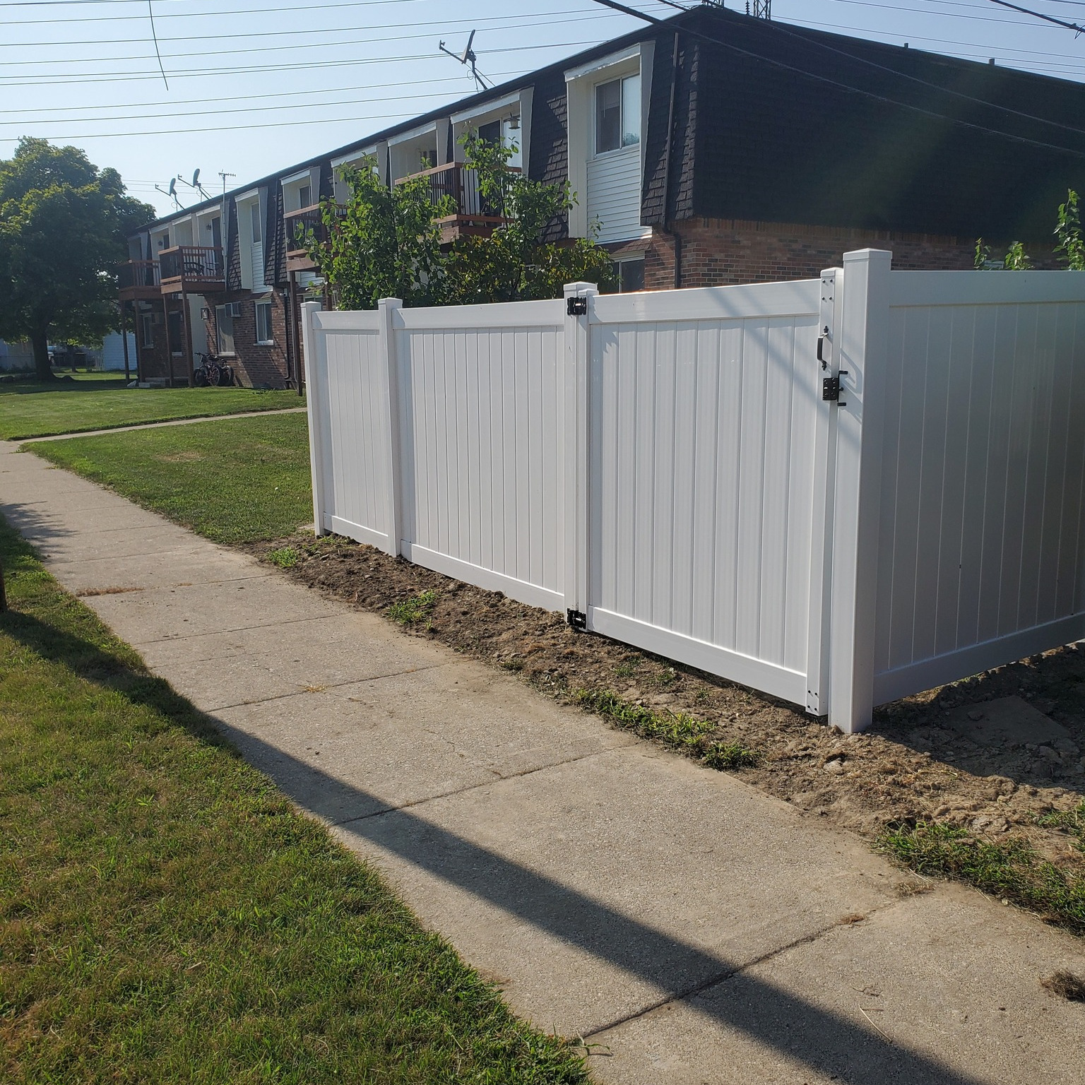 Vinyl Privacy Fence